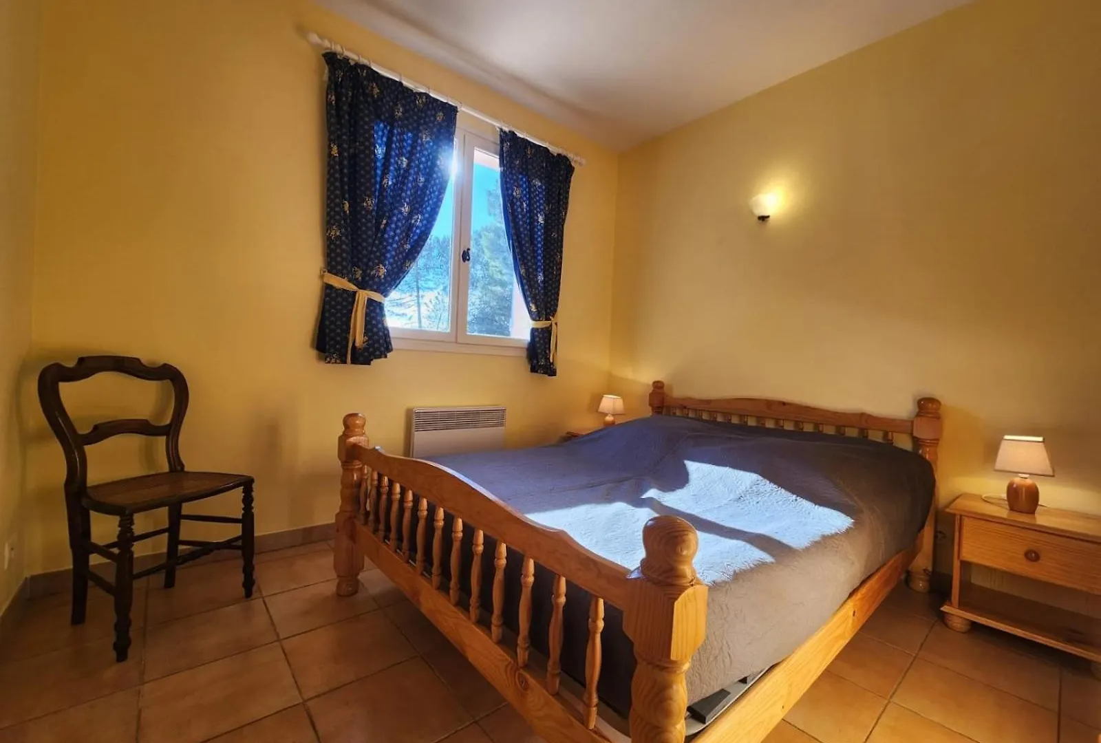 Holiday home Esquirou Varois - Maison Avec Piscine Moissac-Bellevue